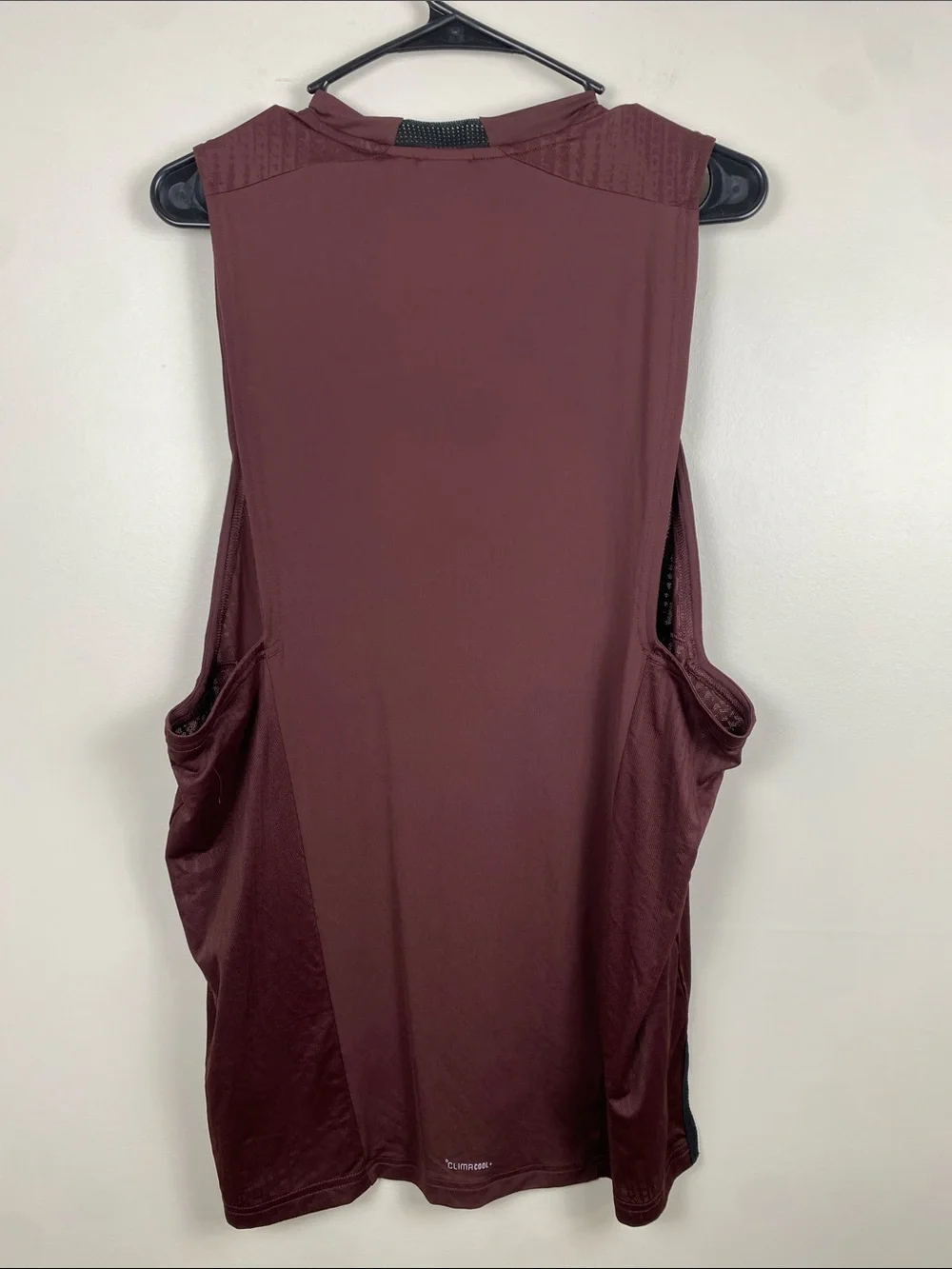 NWT Adidas Men's Designed for Training‎ Performance Tank - Burgundy Large